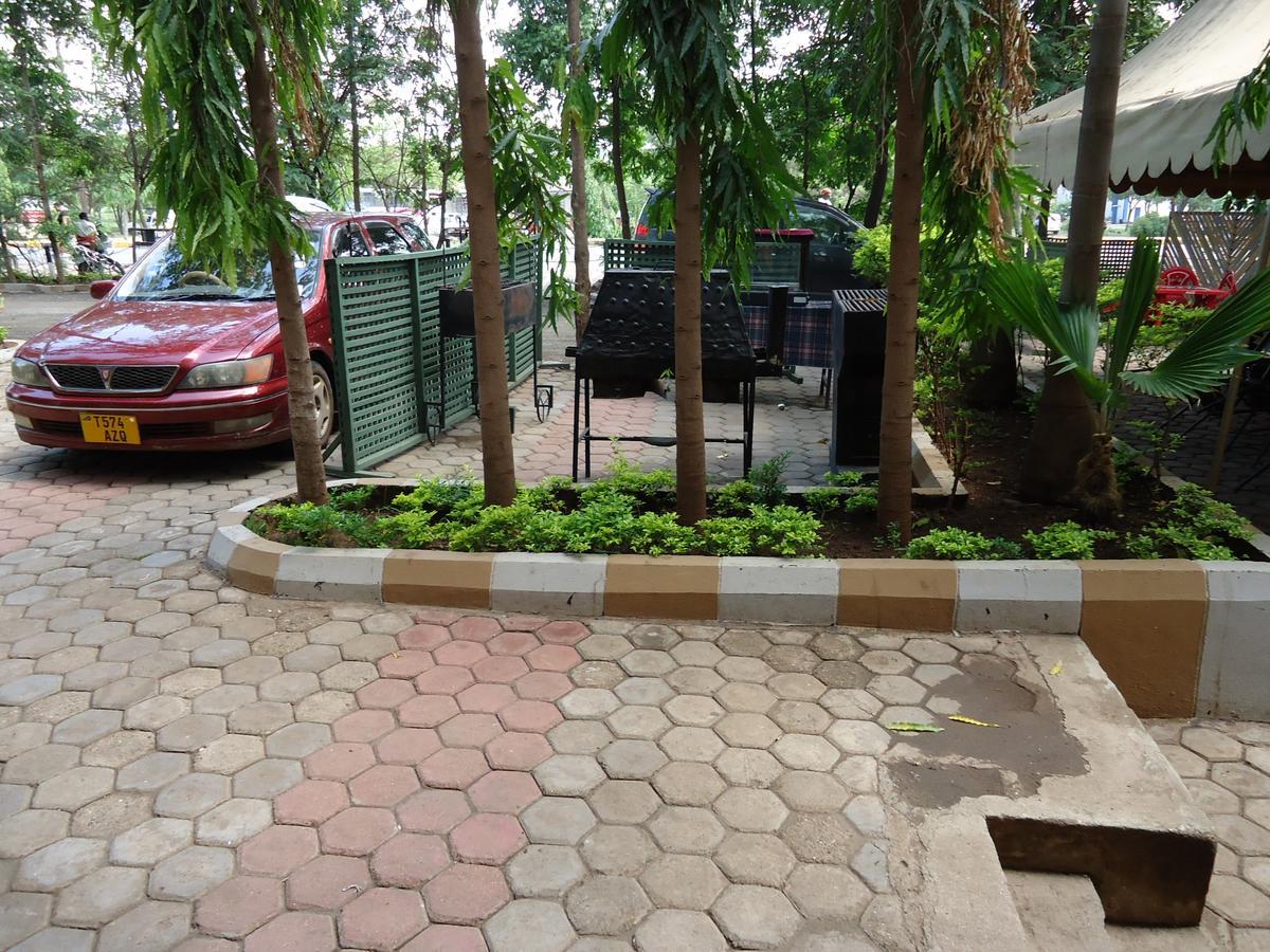 Snow View Hotel Boma la Ngombe المظهر الخارجي الصورة