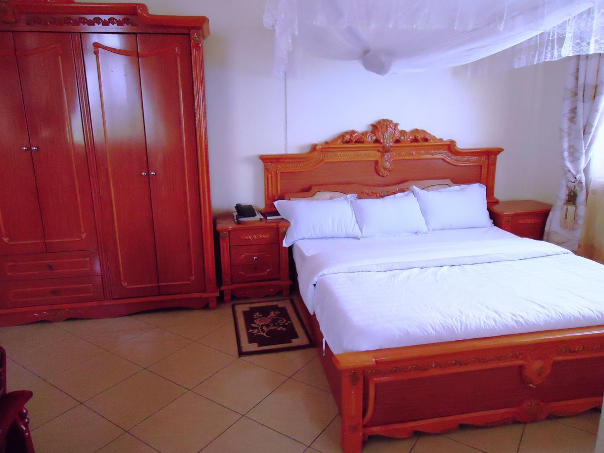 Snow View Hotel Boma la Ngombe المظهر الخارجي الصورة