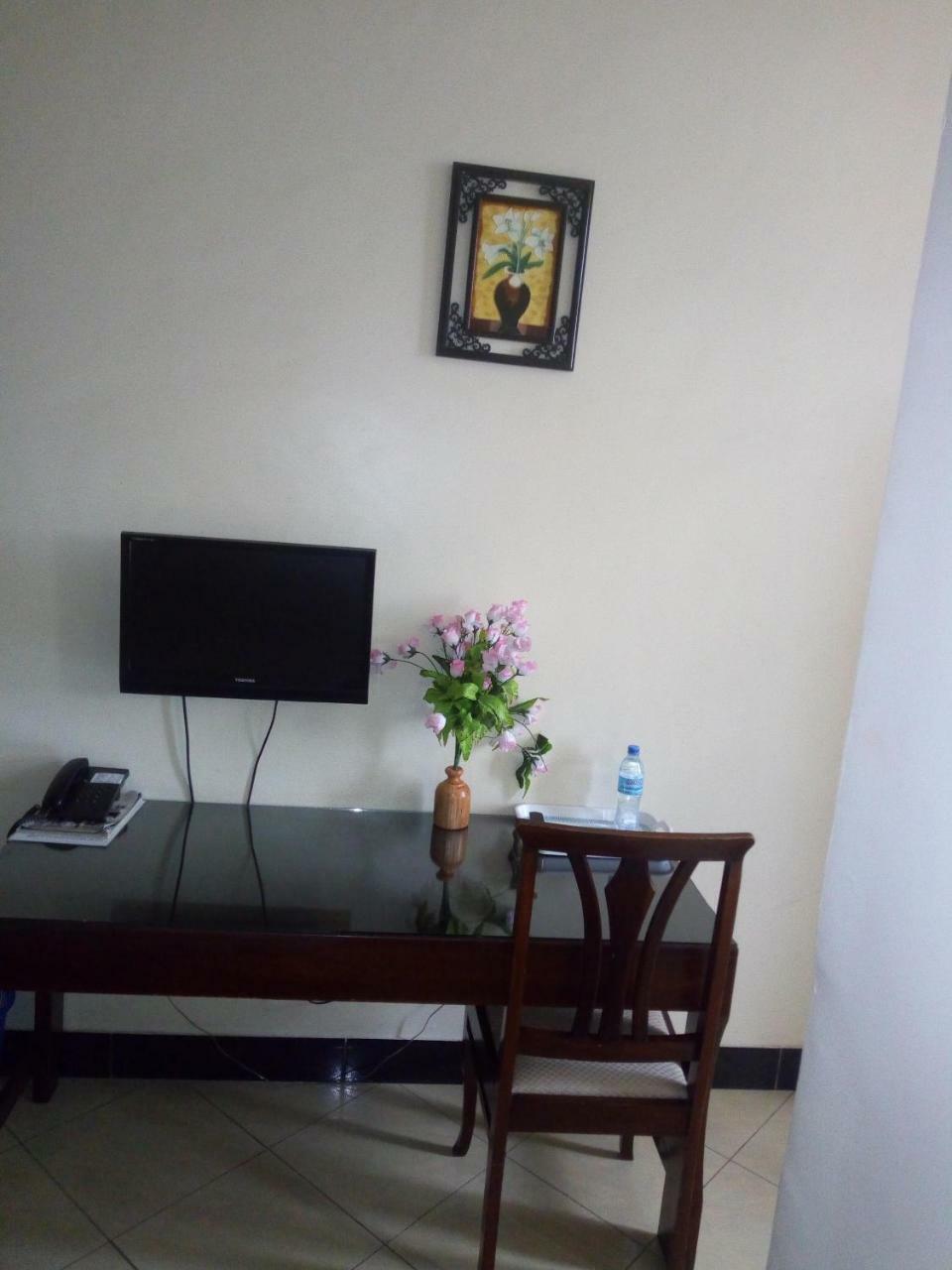 Snow View Hotel Boma la Ngombe المظهر الخارجي الصورة