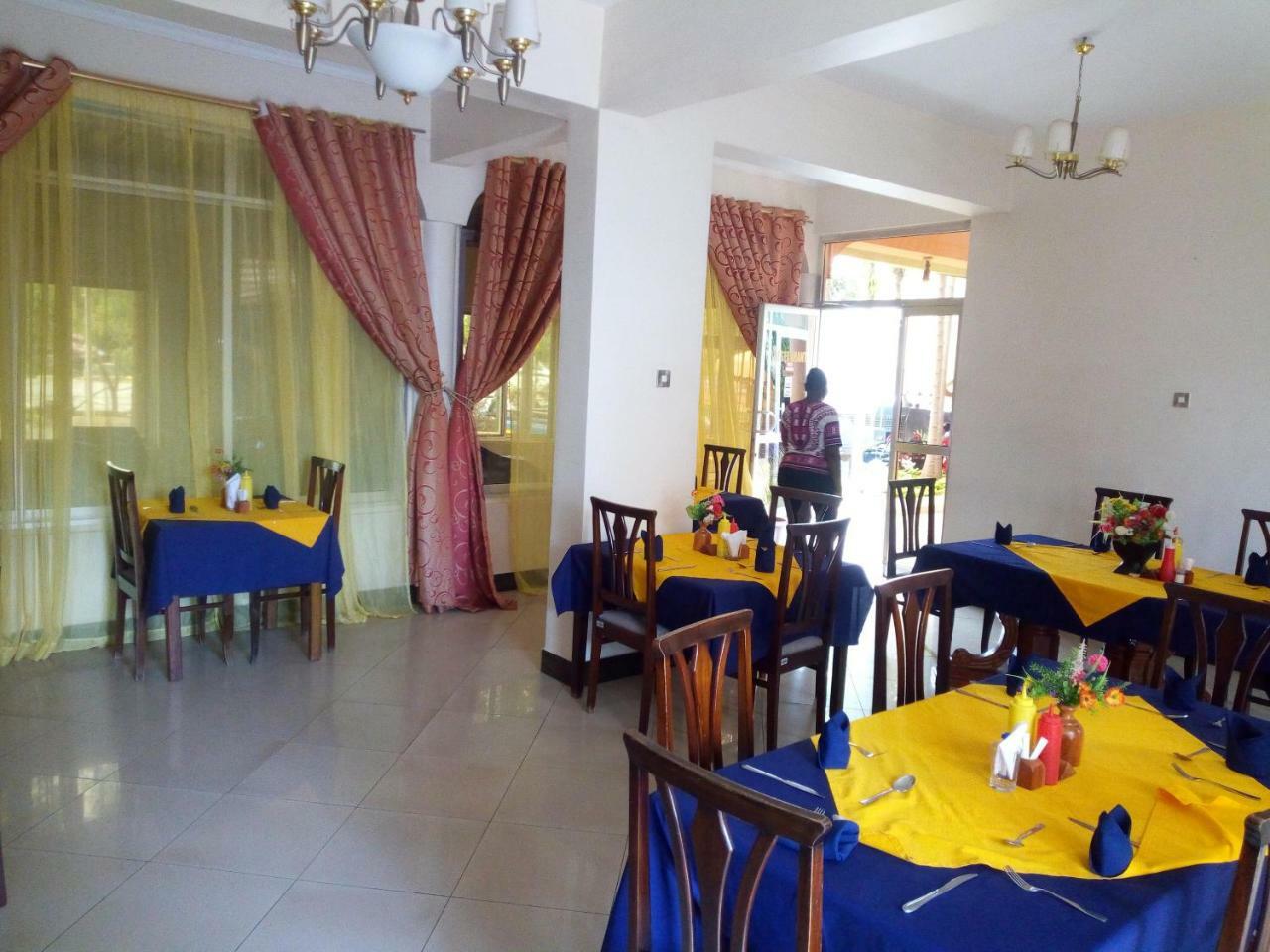 Snow View Hotel Boma la Ngombe المظهر الخارجي الصورة