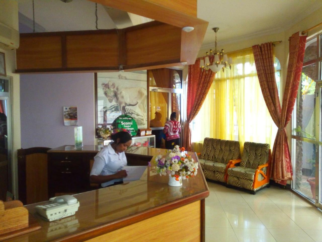 Snow View Hotel Boma la Ngombe المظهر الخارجي الصورة